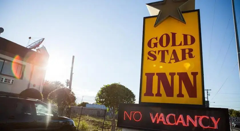 Gold Star Inn - Little Saigon