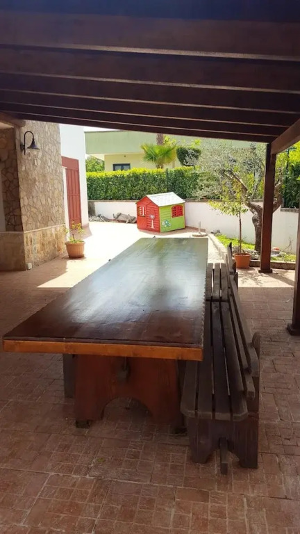 House With 2 Bedrooms in Locorotondo, With Furnished Terrace - 20 km F