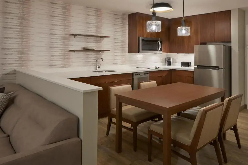 Residence Inn by Marriott Toronto Mississauga Southwest
