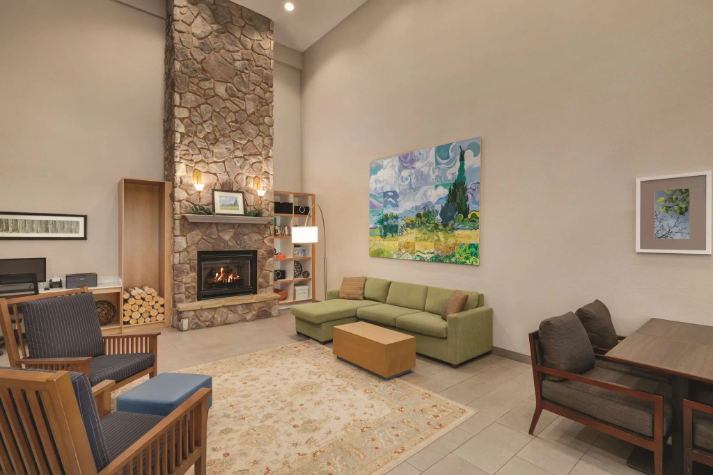 Country Inn & Suites by Radisson, Boone, NC