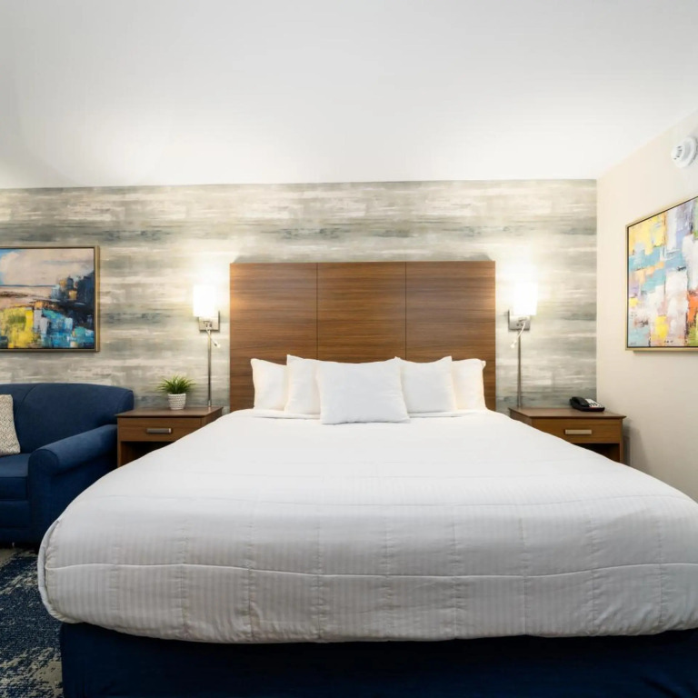 MCM Elegante Hotel
