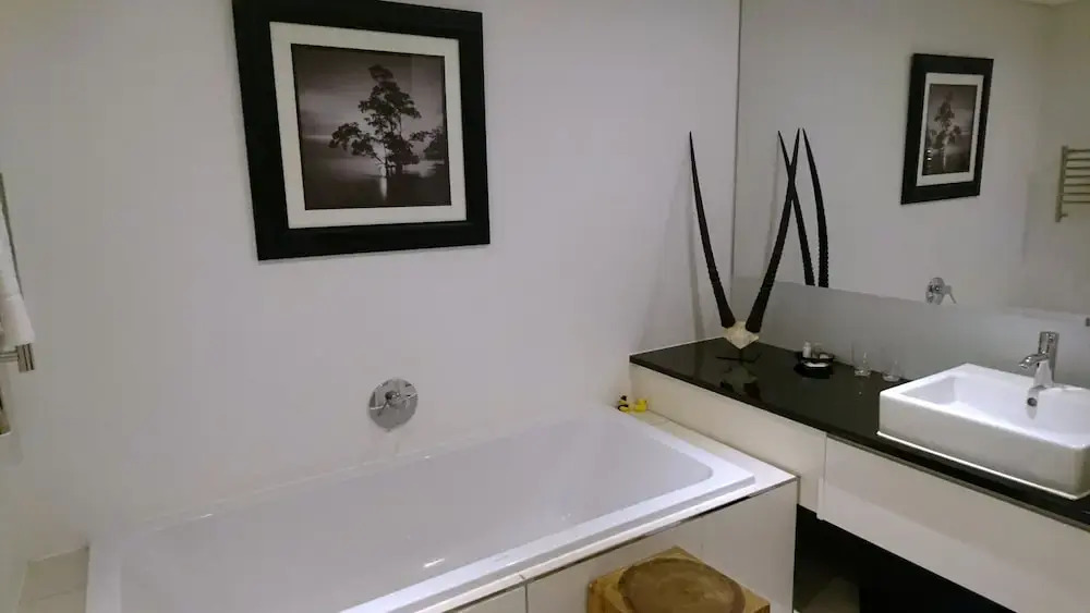 807 Mirage