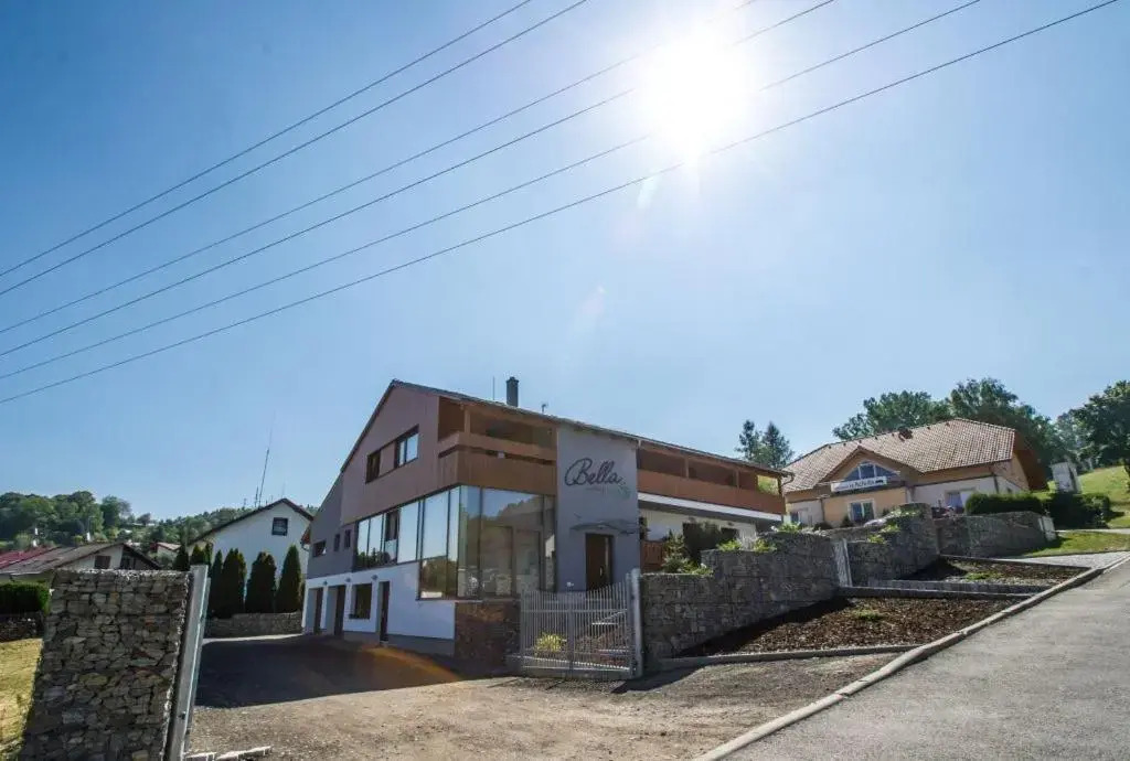 Pension Bella
