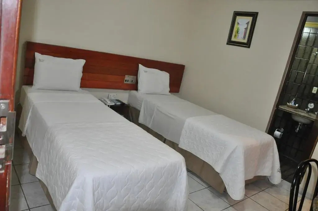 Central Hotel