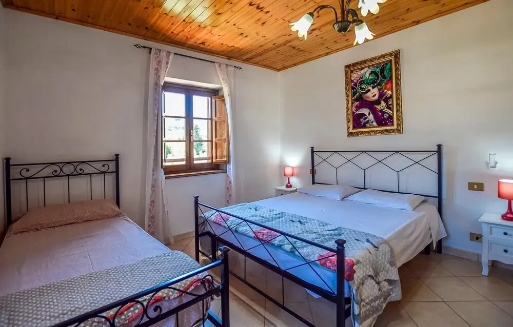 Awesome Home In Camaiore With Wifi