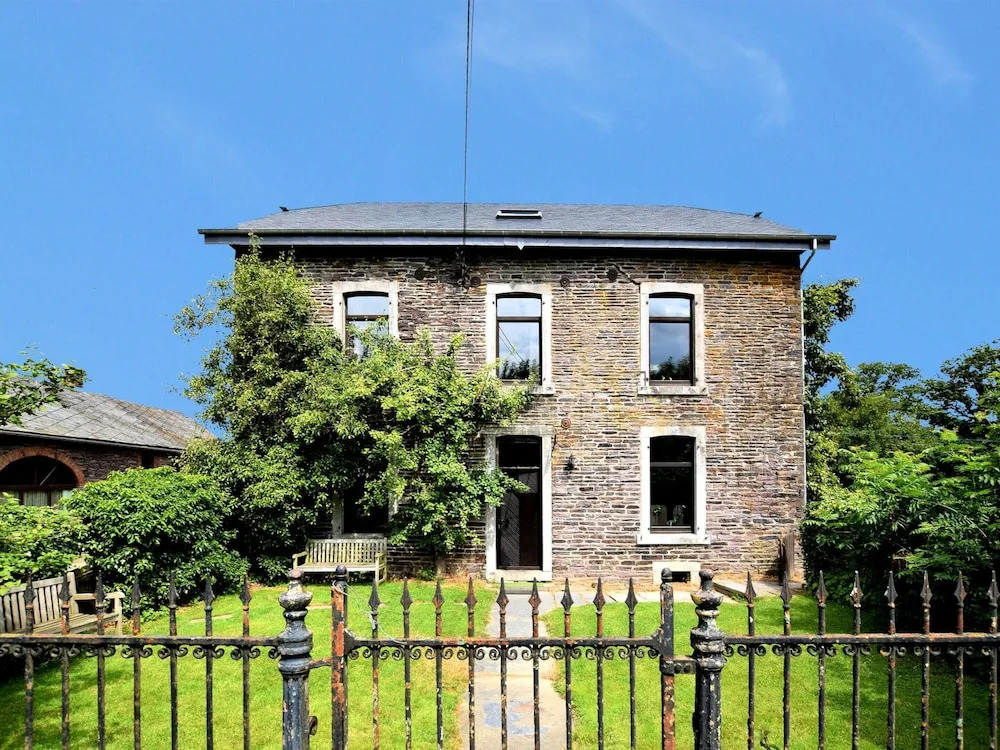 Lierneux Forest View Lodge