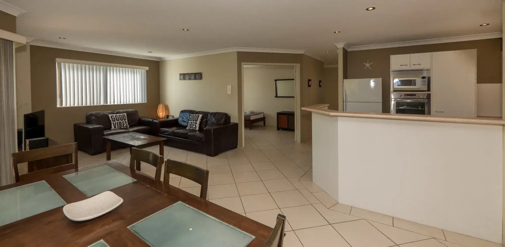 Sanctuary Lake Apartments