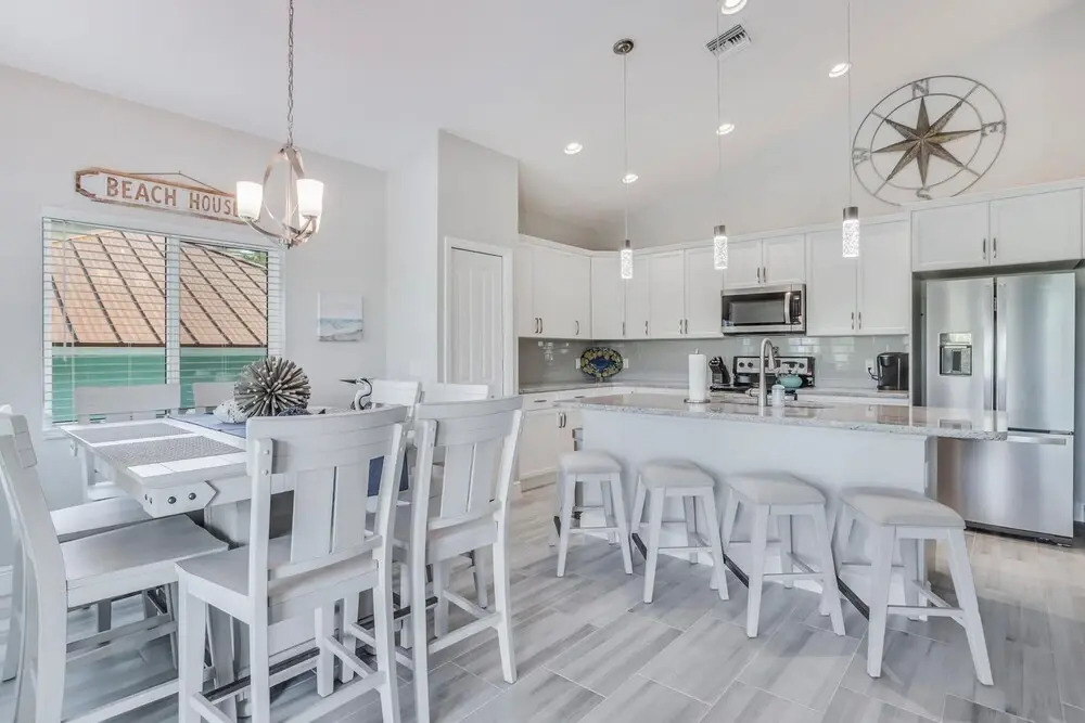 Welcome to 246 Delmar Ave - Vacation Rental home