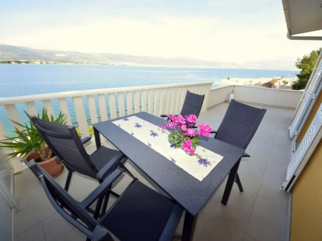Apartment Mornar Trogir/Arbanija 12693