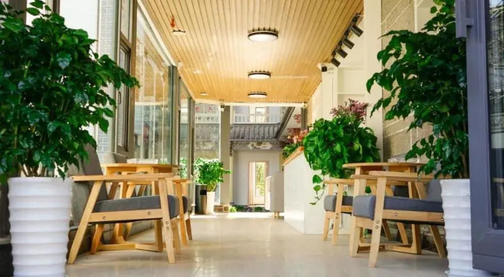 Cat Whisper Inn（Dali Old Town South Gate Branch）