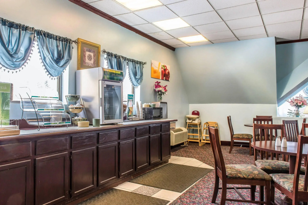 Rodeway Inn Brookville