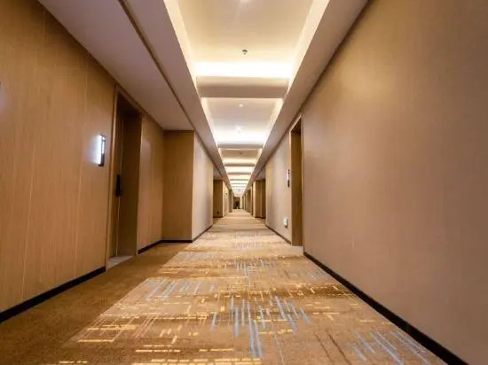 Taoyuan International Hotel