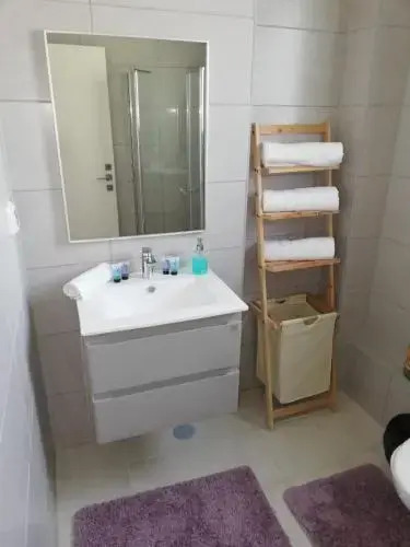 110 sqm Luxury Apartment On The Sea