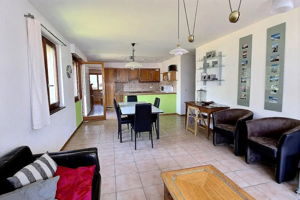 Communailles 34 - Nice Apartment of 4.5 Rooms in the Heart of the Village