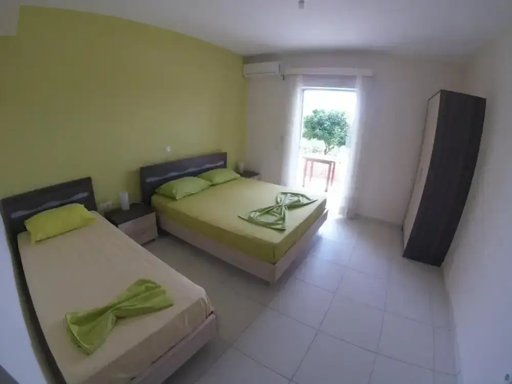 Riviera Rooms