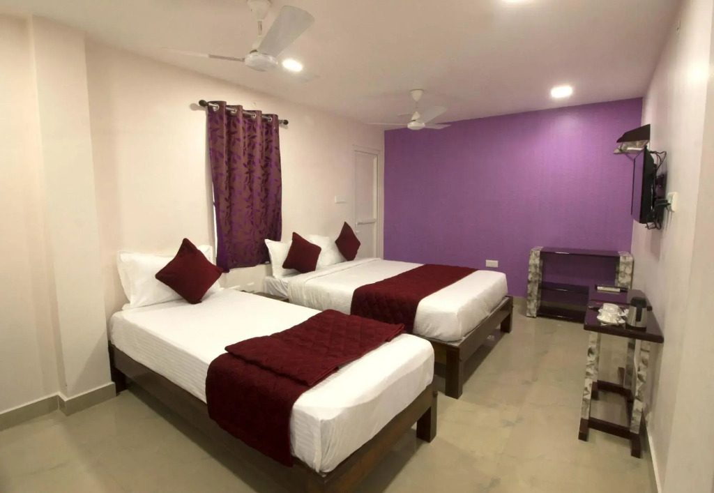 OYO 9815 Hotel San Bay Residency