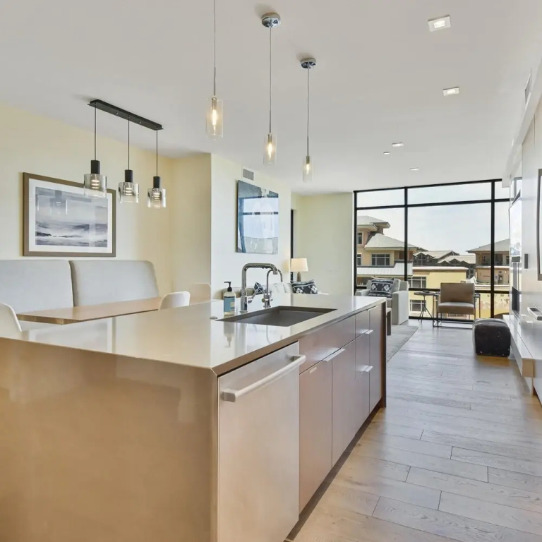 Lift Condo With Ski-in out w Village Access hot tub Fitness Center ski Rentals On-site