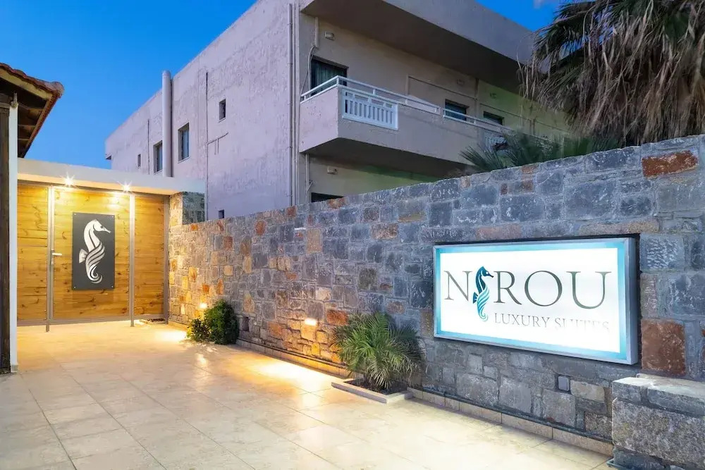 Wave, an Idyllic Seafront Suite