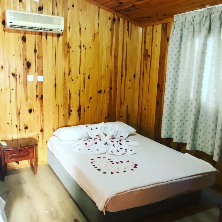 Gaia Bungalow