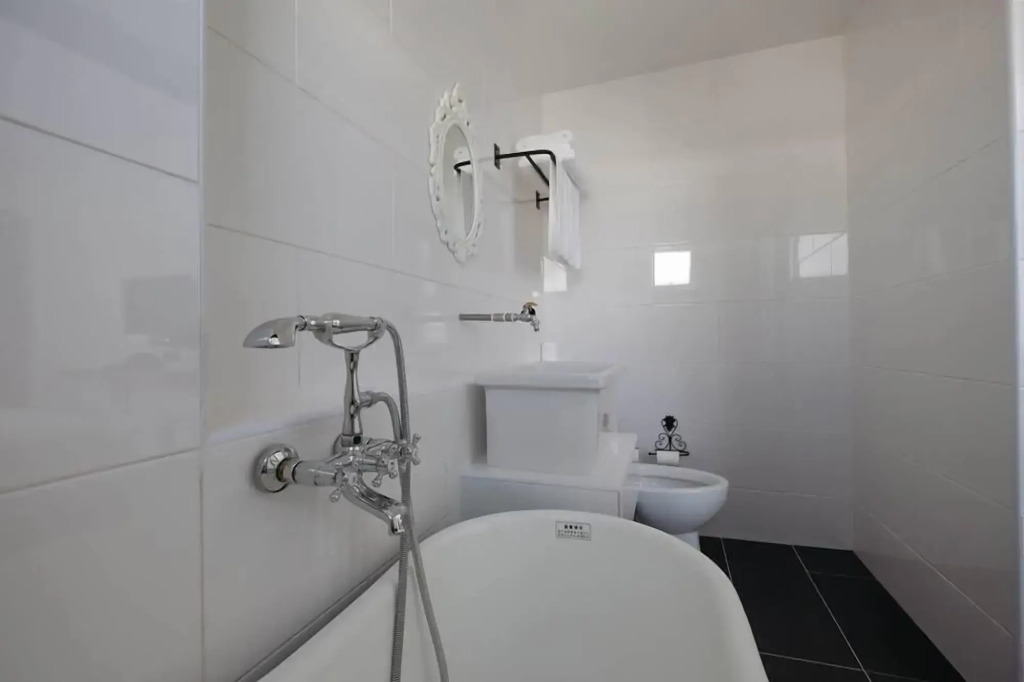 The White Loft Hotel Melaka