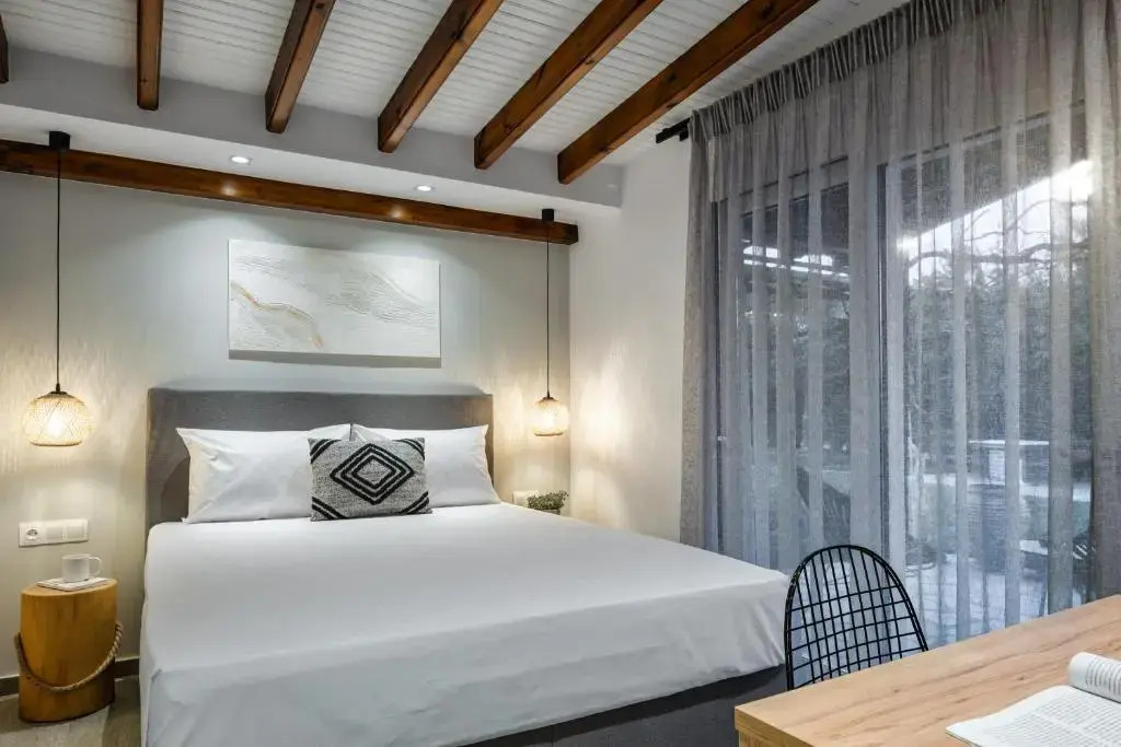 Coel Luxury Suites by RentalsPro Services - Potidea Halkidiki