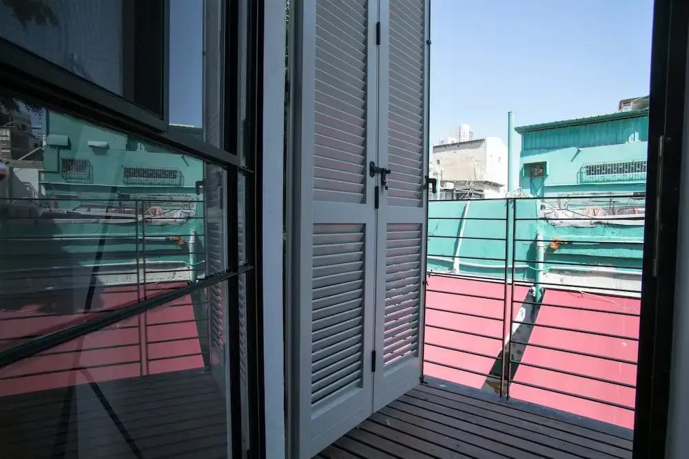 YT35 Luxury Boutique Serviced Suites