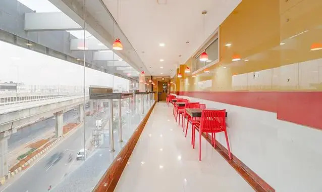 Fabhotel Sri Sai Ram Suites