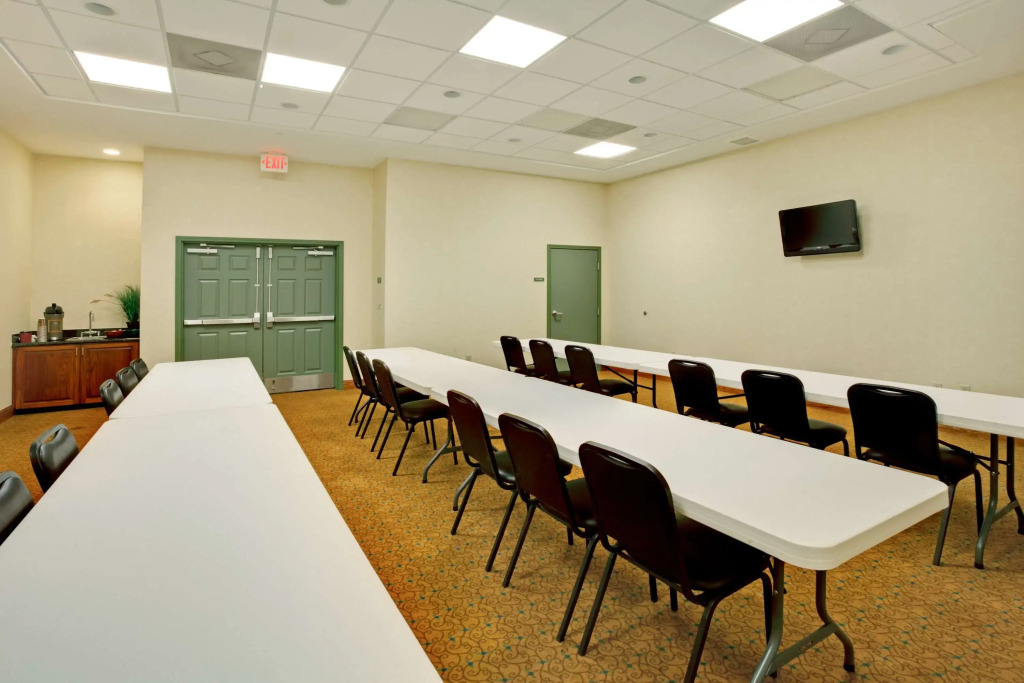 Country Inn & Suites by Radisson, Tallahassee-University Area, FL