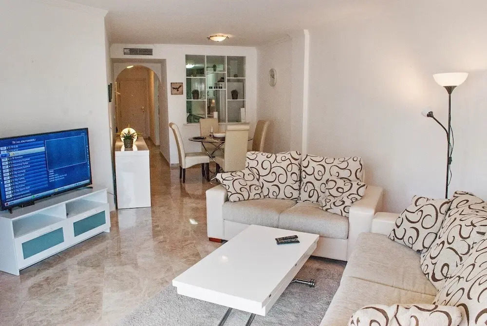2BR Apartment in Calahonda Near the Beach Ref 91