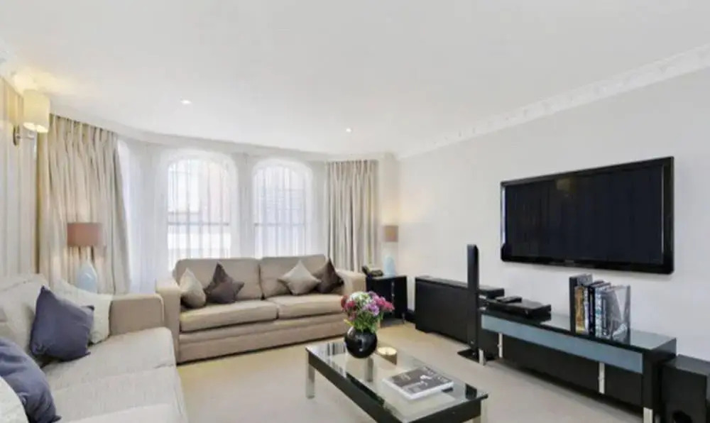 Stunning 1 Bed Luxury Serviced Apartment, Mayfair