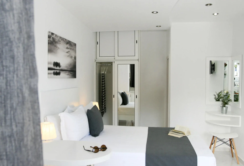 Vithos Aparthotel
