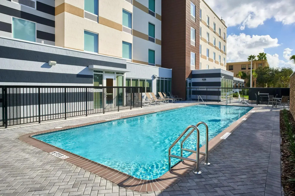 Fairfield by Marriott Inn & Suites West Palm Beach