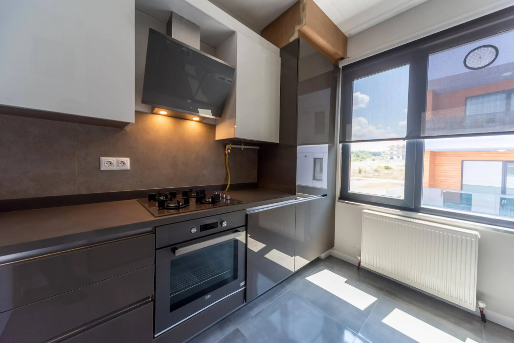 Green Hills Suites