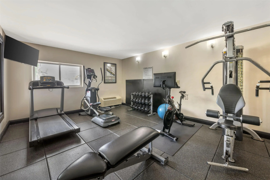 Best Western Plus North Miami-Bal Harbour