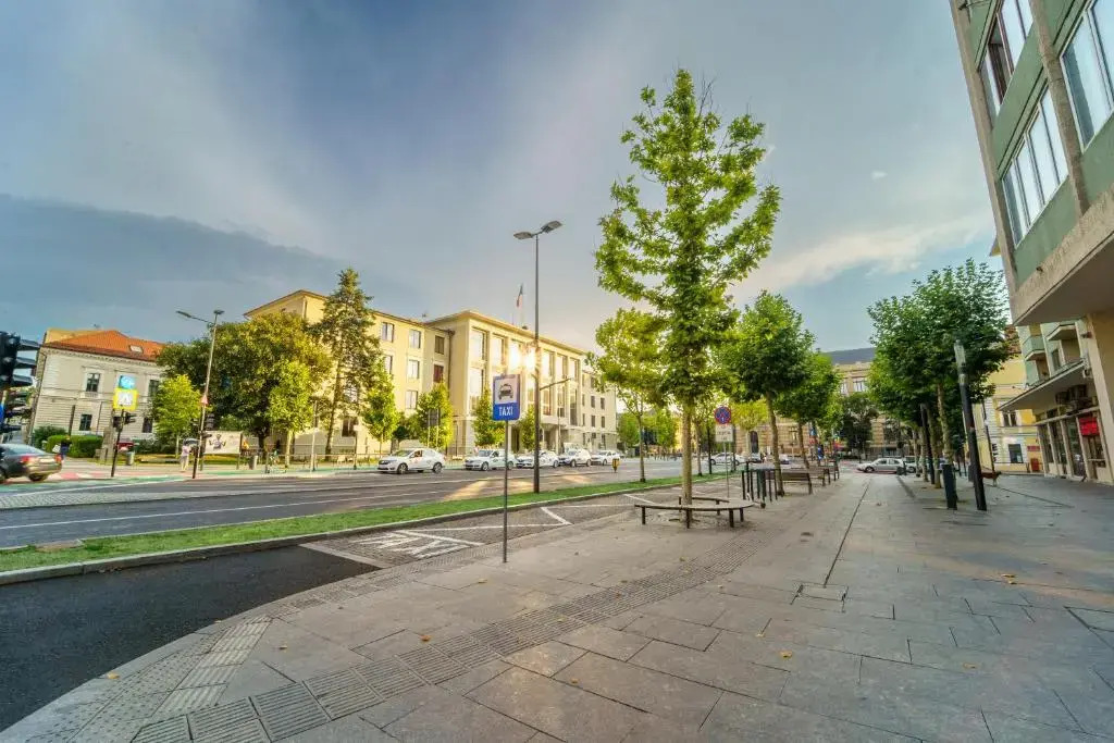 Main square 5 star luxury apartment with view
