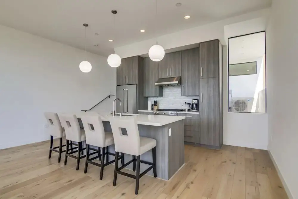 Luxury San Diego Loft wParking