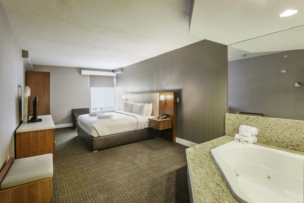 DoubleTree by Hilton Nanuet