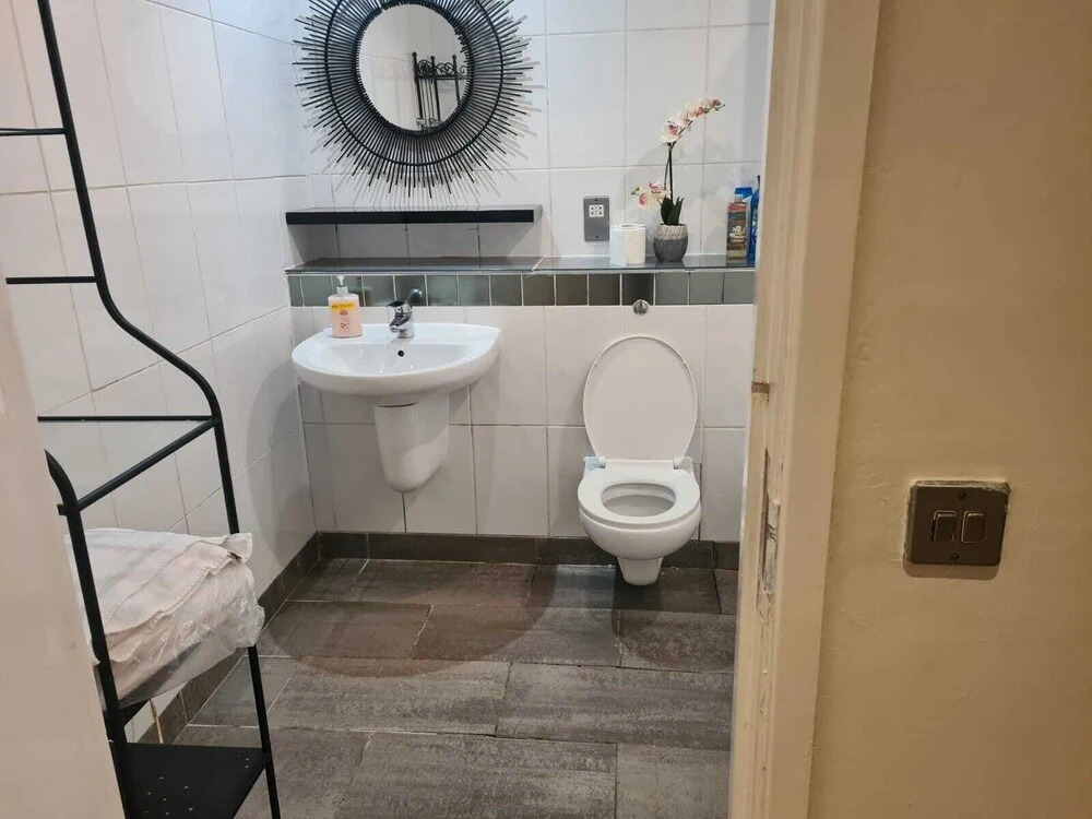 Impeccable 1-bed Apartment in Manchester
