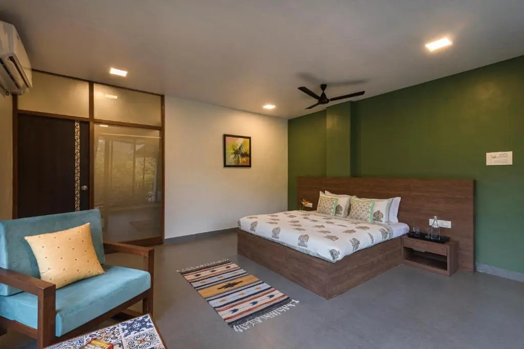 SaffronStays Mountain Aer, Karjat