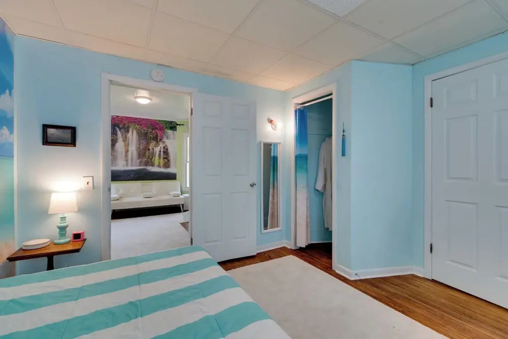 2 Miles to Dtwn! Idyllic Rochester Apt w/ Hot Tub