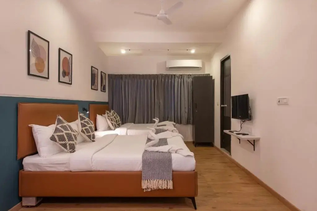 Convastay Prestige- Near Apollo Hospital & US Consulate