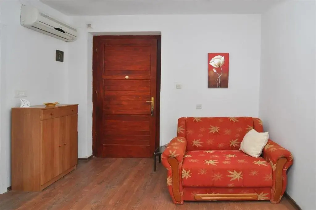 Apartment Toby