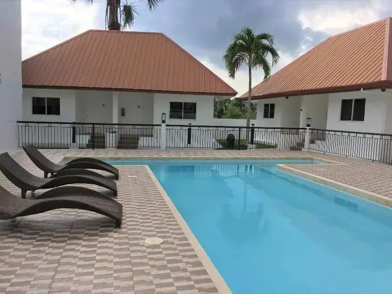 Heartland Hotel Serviced Rooms & Apartments