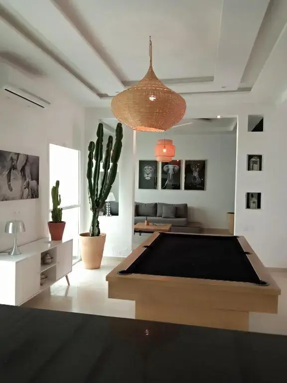 Villa à moins de 500m de la plage 4 Chambres et 4 SDB