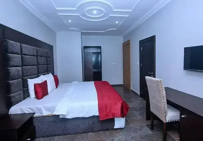 Whitehart Hotel & Apartments Wuye