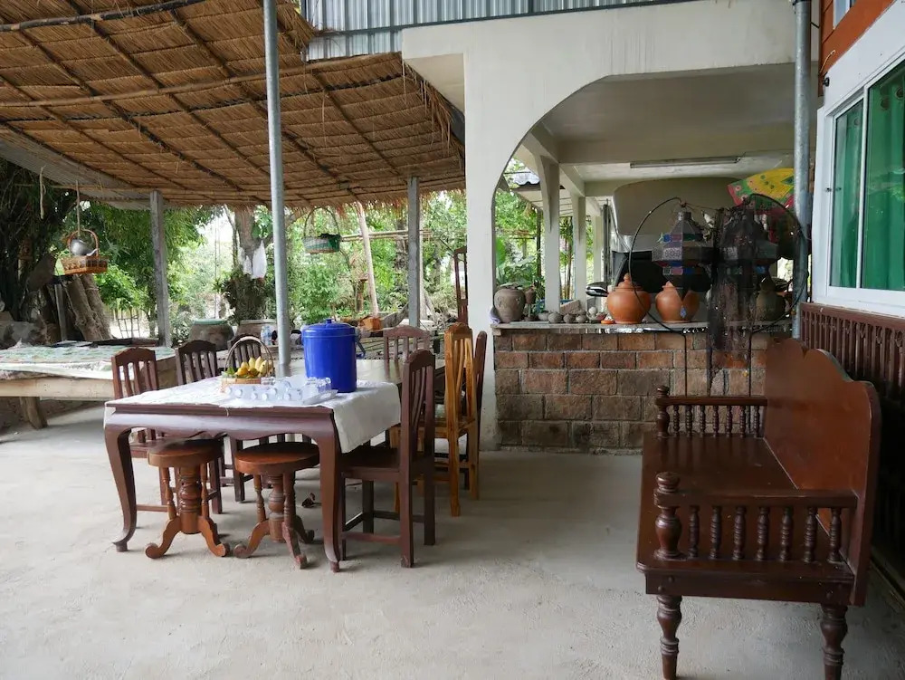 Chalong Homestay