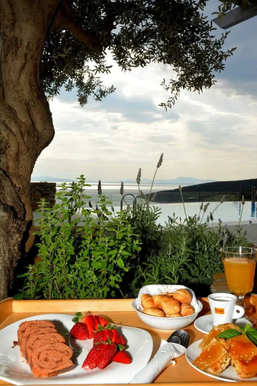 Celini Suites Hotel