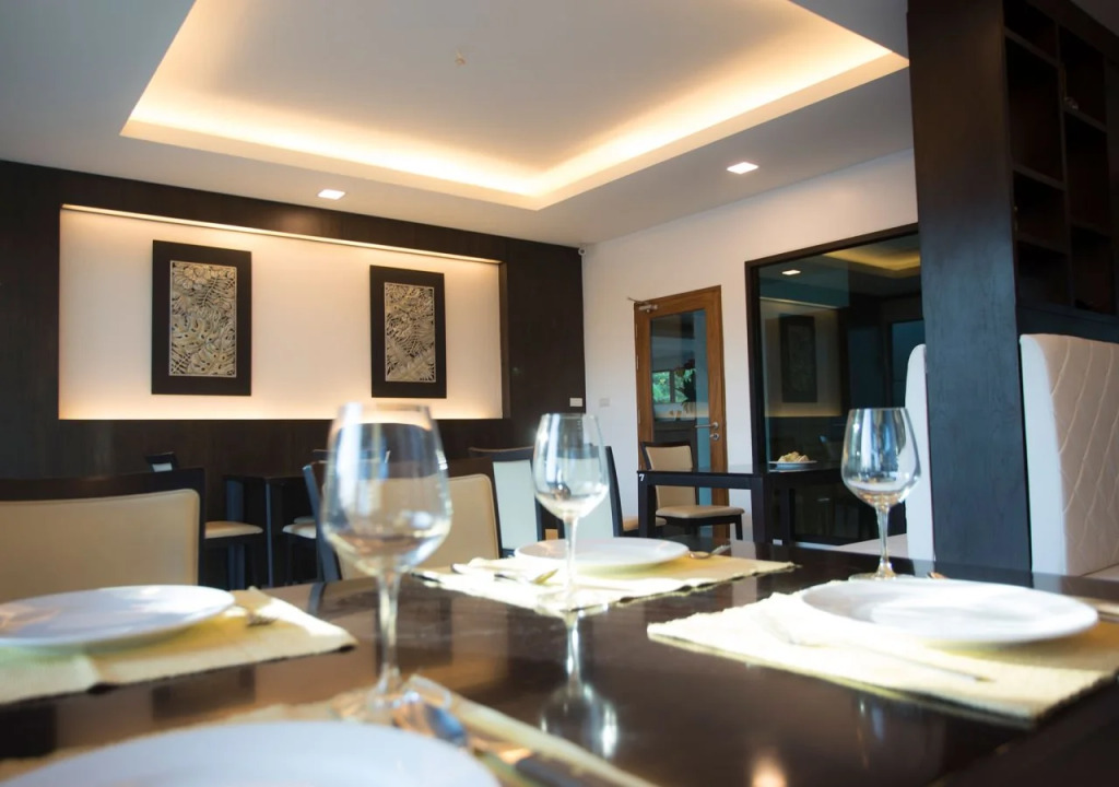 Baitong Hotel