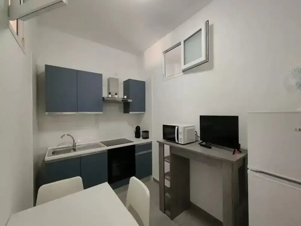 Cozy Apartment Near Alghero's Seafront