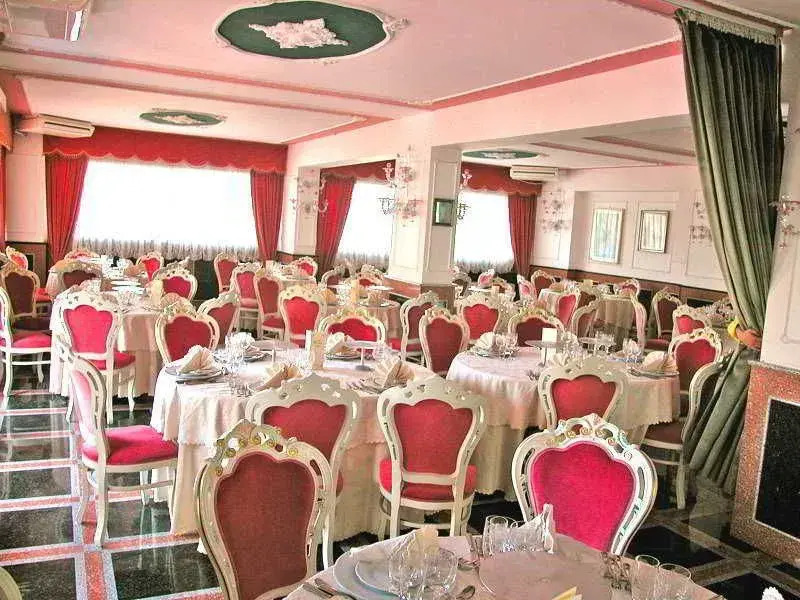 Hotel President